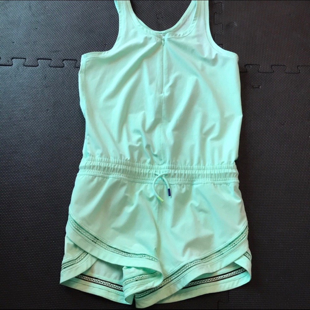 BNWOT Keep it Light Romper